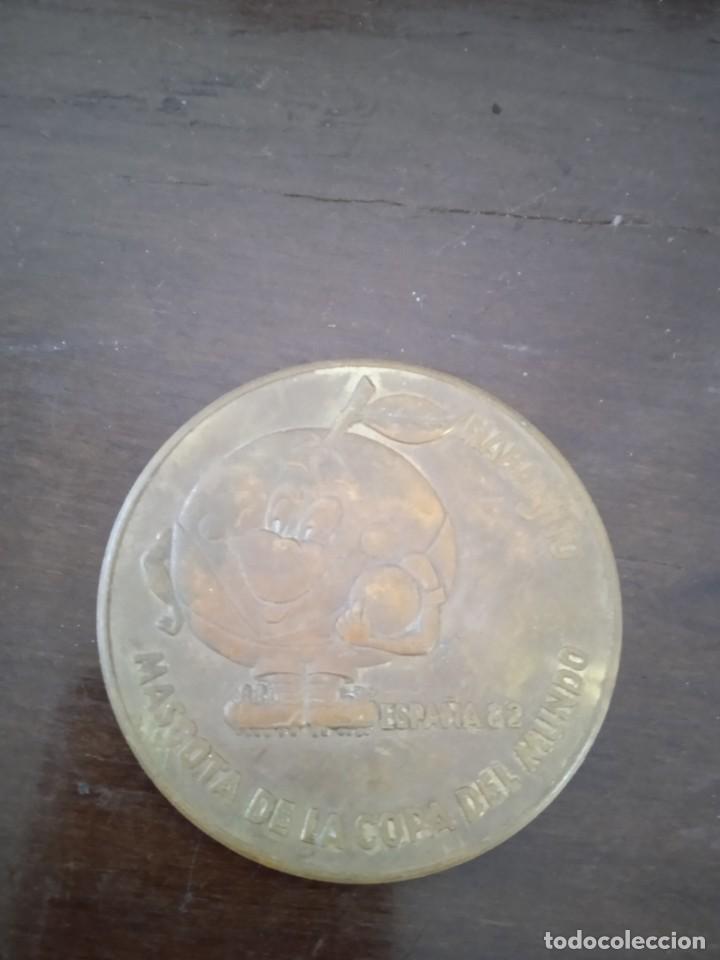 Medallas tem&aacute;ticas: Medalla del naranjito - Foto 2