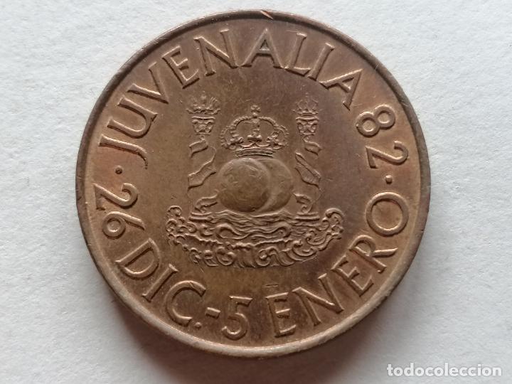 Medallas tem&aacute;ticas: MEDALLA JUVENALIA 1982, FABRICA NACIONAL DE MONEDA Y TIMBRE, DIAMETRO 3 CM