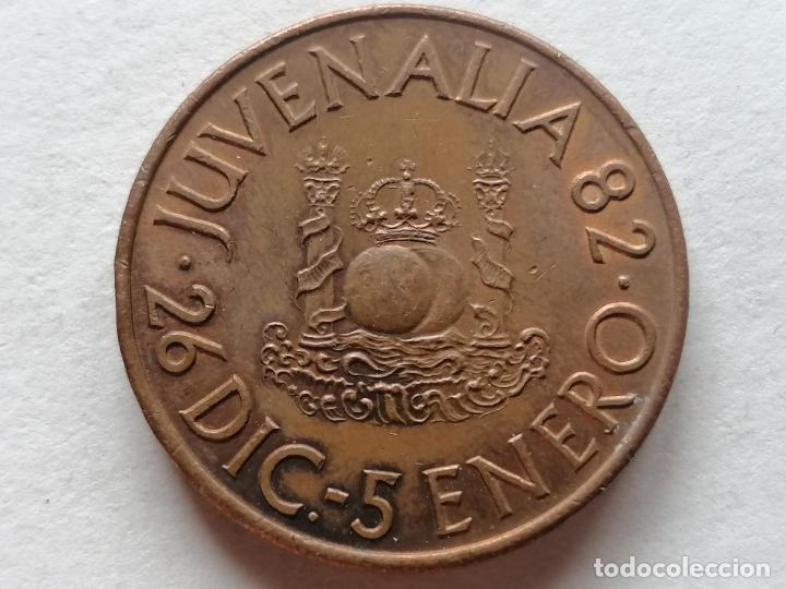 Medallas tem&aacute;ticas: MEDALLA JUVENALIA 1982, FABRICA NACIONAL DE MONEDA Y TIMBRE, DIAMETRO 3 CM
