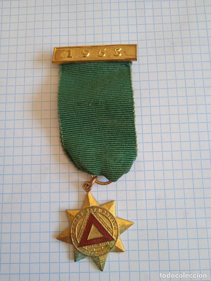 Medallas tem&aacute;ticas: Medalla antigua inglesa