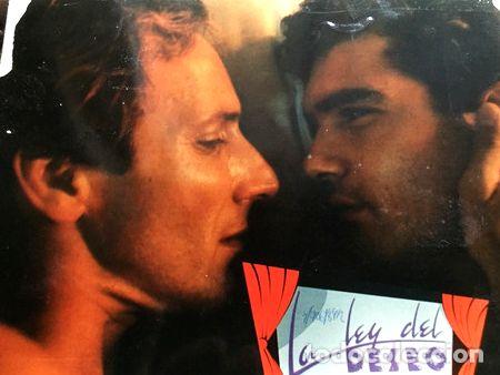 Thematische Medaillen: poster 3 la ley del deseo con a banderas de almodovar