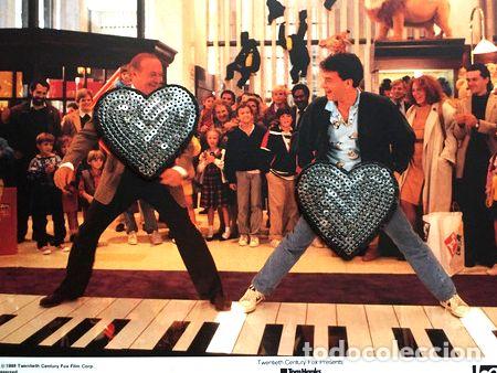 Medallas tem&aacute;ticas: poster lobbi 2 tom hunks en quisiera ser grande 1988