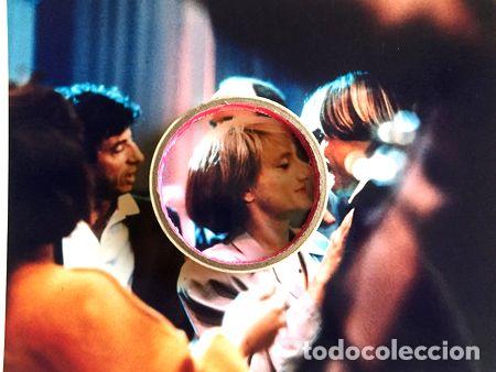 Medalhas tem&aacute;ticas: gerard depardieu en vestido de fiesta poster n 10