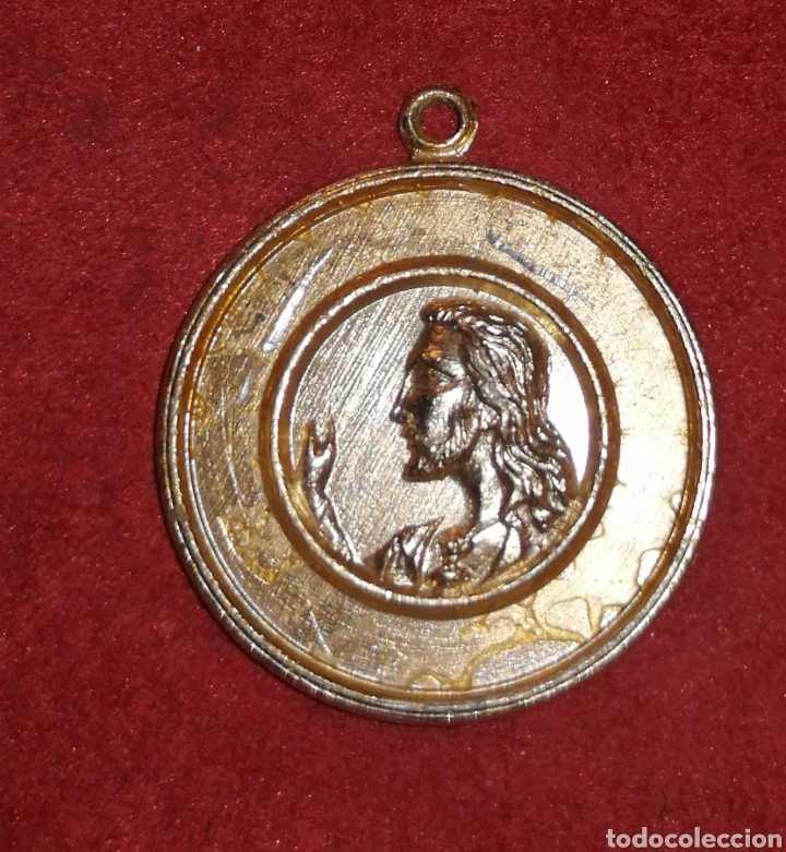 Medallas tem&aacute;ticas: BONITA MEDALLA. PARECE JESUS. ENVIO INCLUIDO EN EL PRECIO.