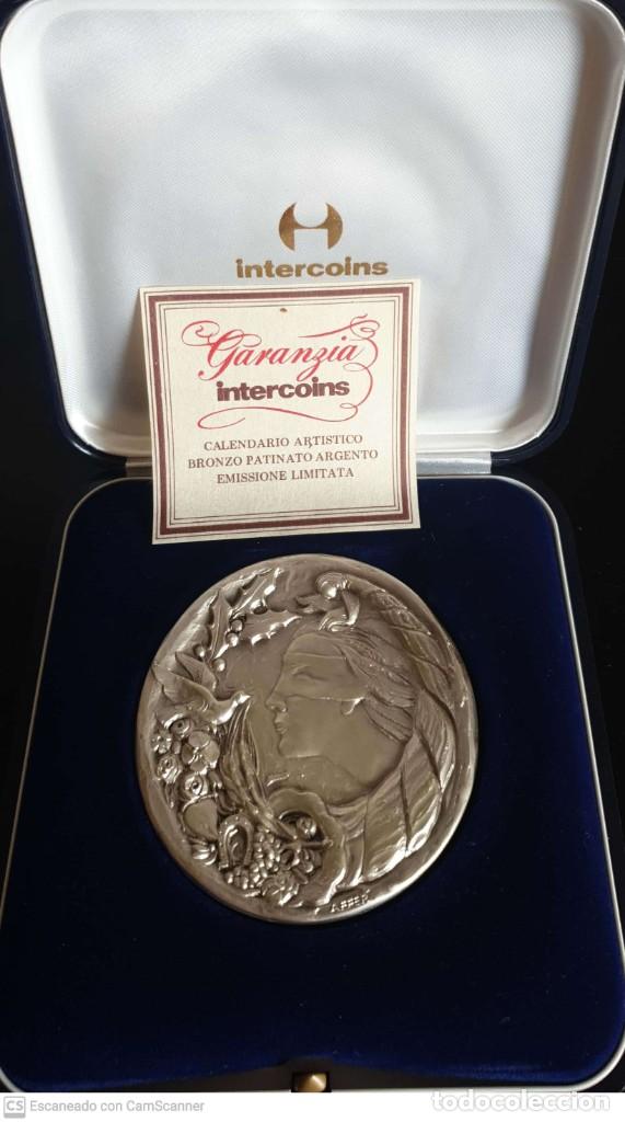 Medallas tem&aacute;ticas: MEDALLA DE BRONCE PATINADA EN PLATA - Foto 1