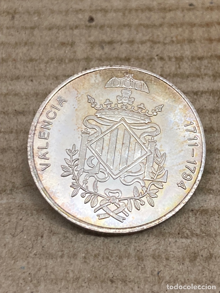 Medallas tem&aacute;ticas: Moneda de conmemorativa P&eacute;rez Bayer - Foto 2