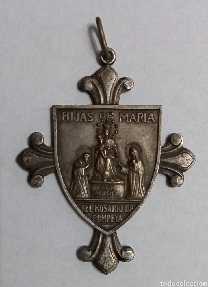 Medallas tem&aacute;ticas: Antigua medalla Hijas de Maria del Rosario de Pompeya