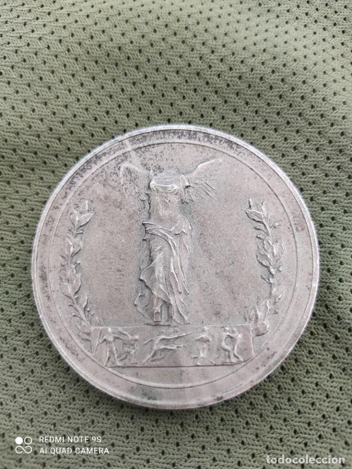 Medallas tem&aacute;ticas: Medalla Obra Cindical Educacio y Descanso - Foto 1