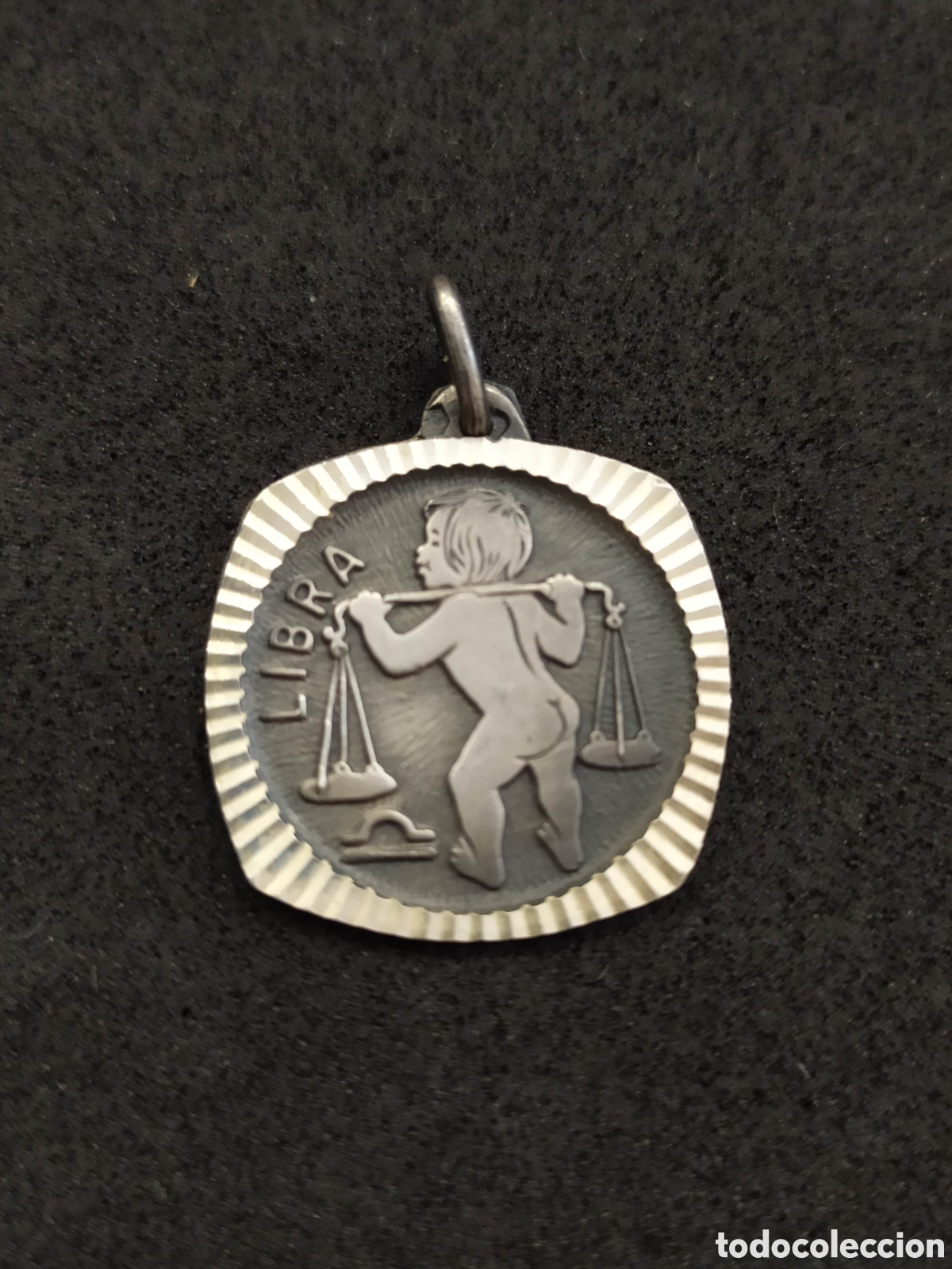 Thematische Medaillen: Medalla hor&oacute;scopo. Signo zodiaco. Plata 925. Libra. A&ntilde;os '70-'80.