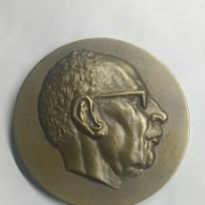 Medallas temáticas: MEDALLA ELS CATALANS A EDUARD FONTSERE EN EL SEU 90 ANIVERSARI 1960. Lote 364513811