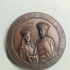 Medallas temáticas: MEDALLA CINQUANTENARI DELS GEGANTS DE RIPOLL EXP FIL 1995. Lote 364521816