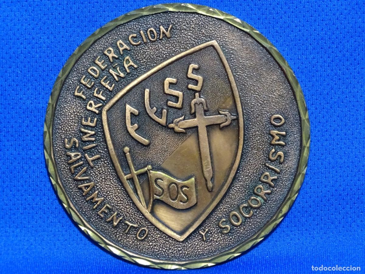Medallas tem&aacute;ticas: MEDALLA METAL FEDERACI&Oacute;N TINERFE&Ntilde;A DE SALVAMENTO Y SOCORRISMO. DI&Aacute;METRO 86 MM.
