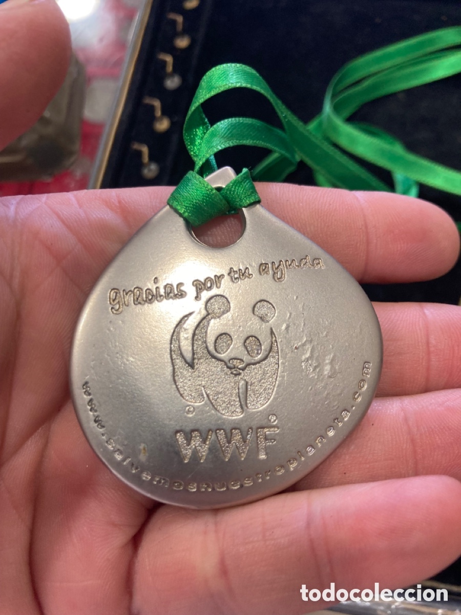 Medallas tem&aacute;ticas: Lote de 2 medallas WWF - Foto 3