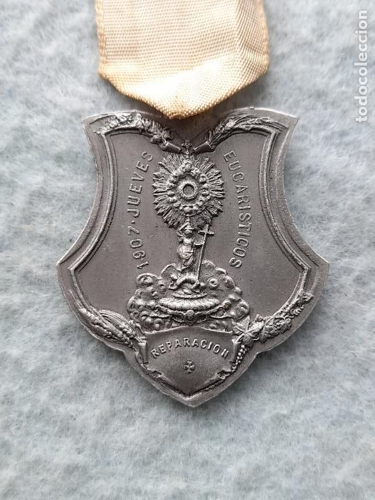Medallas tem&aacute;ticas: Medalla de los Jueves Eucar&iacute;sticos. A&ntilde;o 1907. - Foto 2