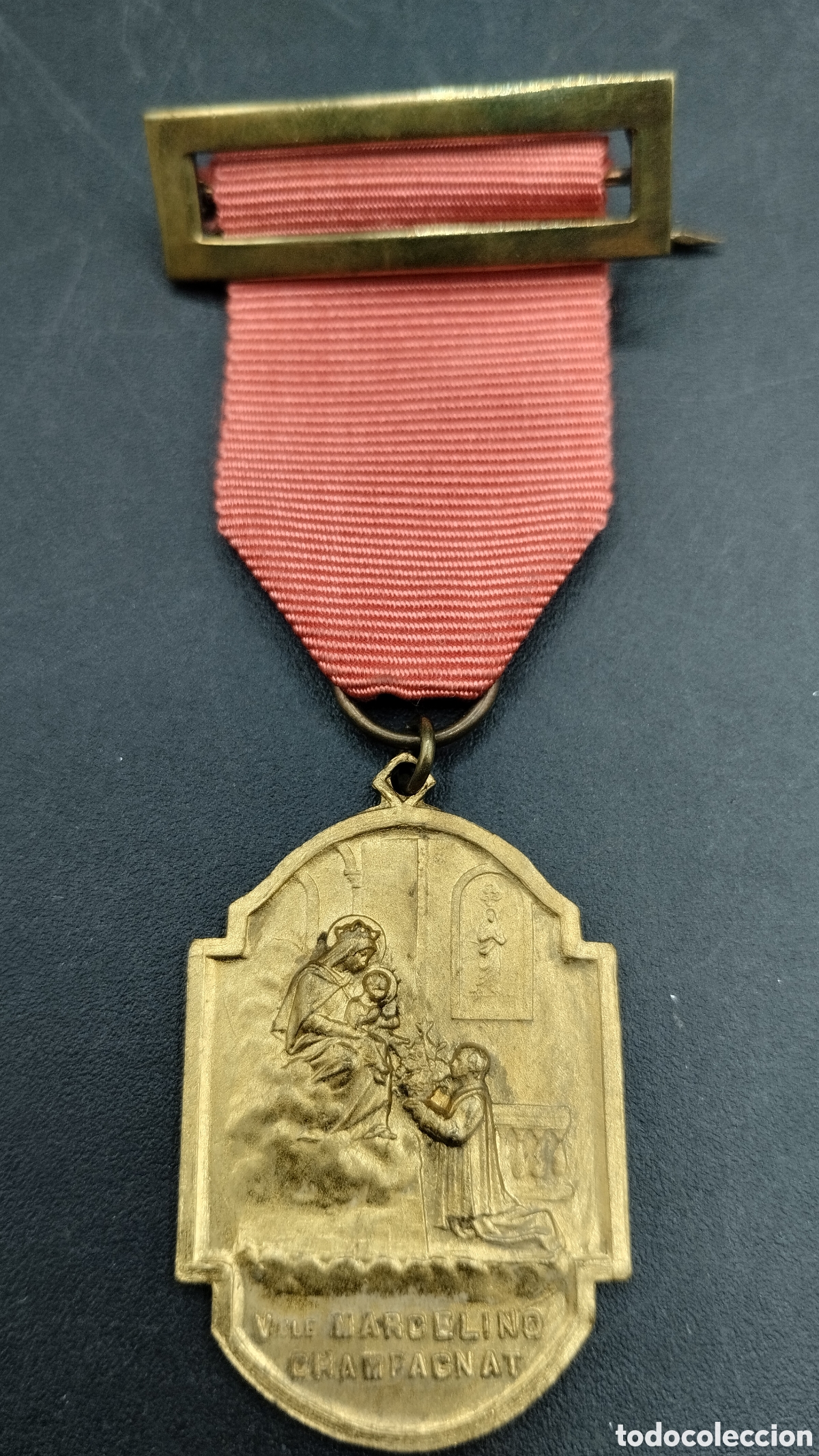 Medaglie tematiche: Medalla con cinta y pasador original. Jos&eacute; HH maristas primera categor&iacute;a