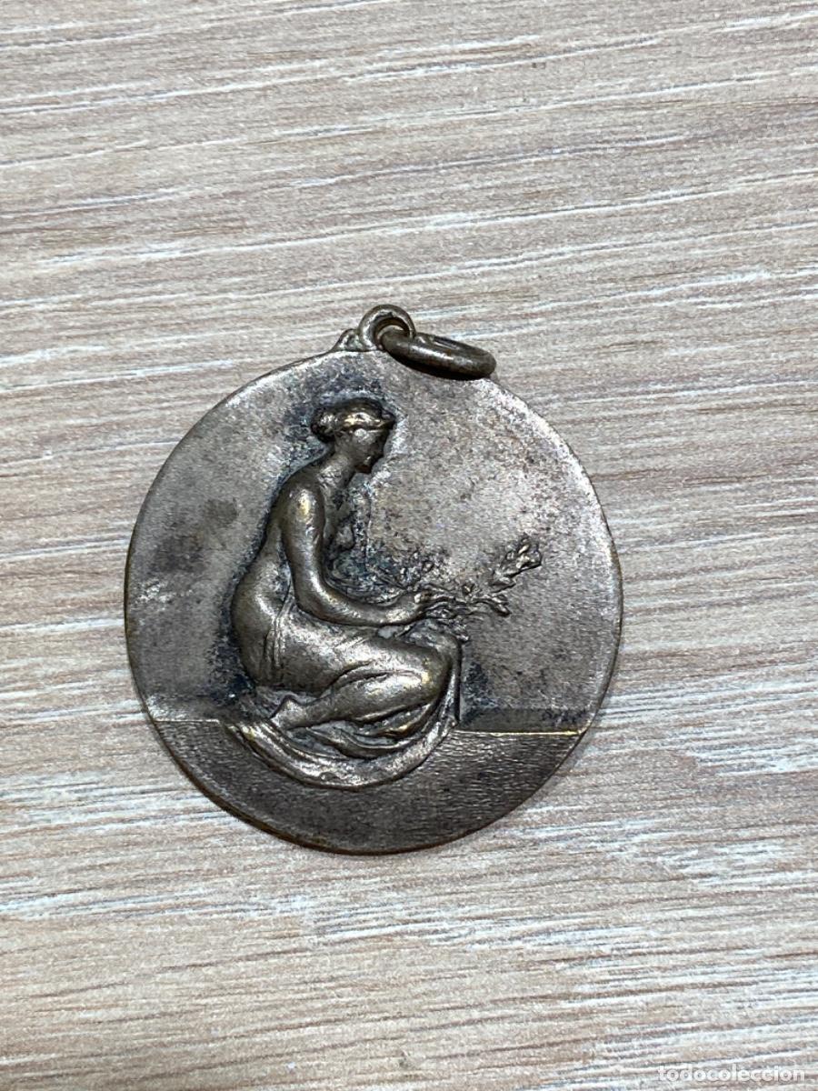 Medallas tem&aacute;ticas: Medalla a examinar .Escolar?? - Foto 1