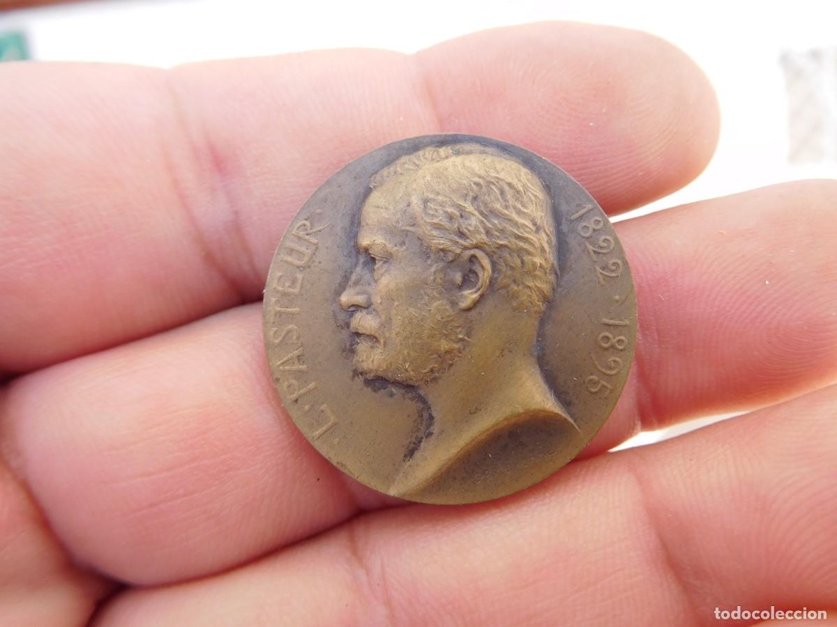 Medallas tem&aacute;ticas: Medalla de bronce Louis Pasteur a&ntilde;o 1927 - Foto 2