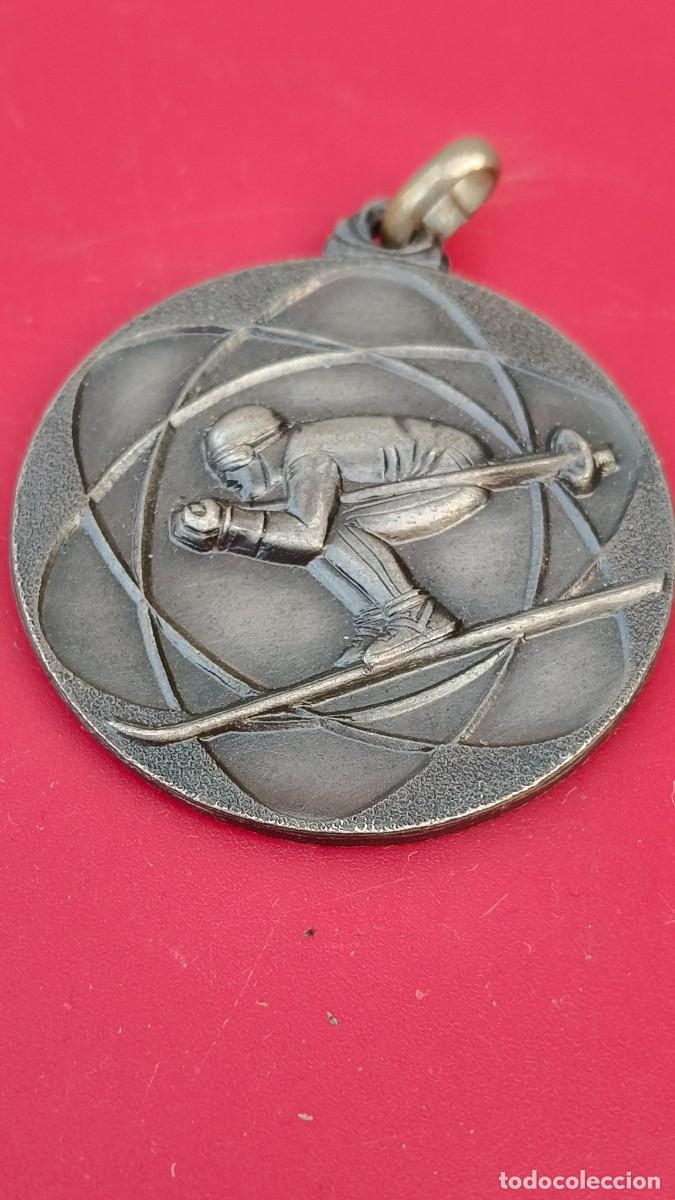 Medallas tem&aacute;ticas: Lot de m&eacute;daille bronze diff&eacute;rentes - Foto 16