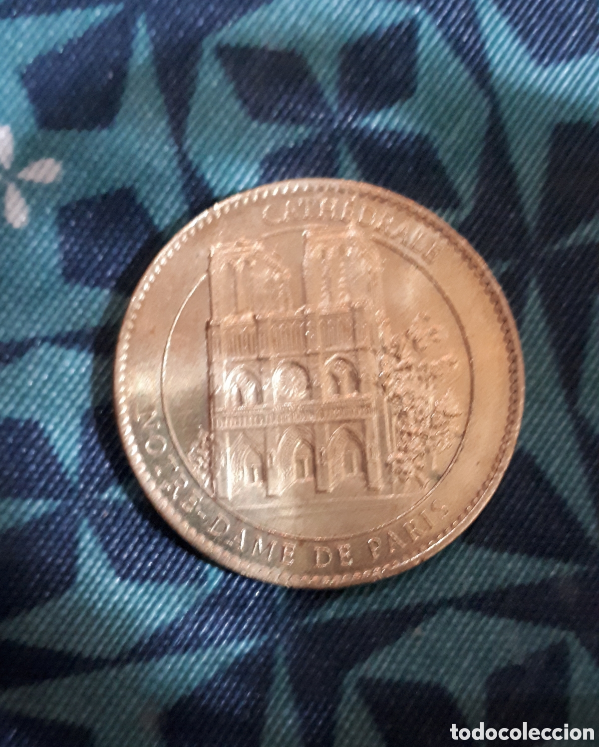 Medallas tem&aacute;ticas: Medalla Notre Dame de Paris 2014 - Foto 1