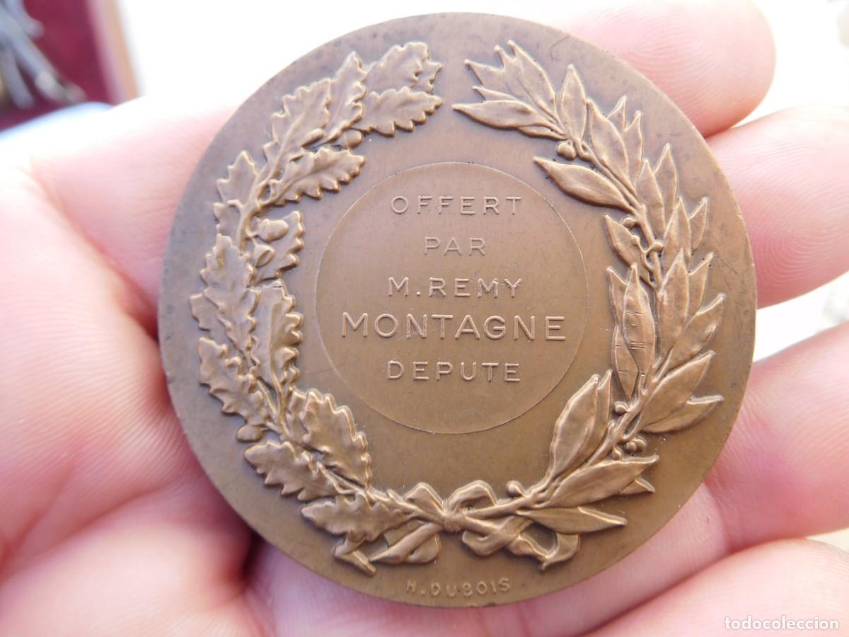 Medallas tem&aacute;ticas: Medalla de bronce antigua caballo - Foto 4
