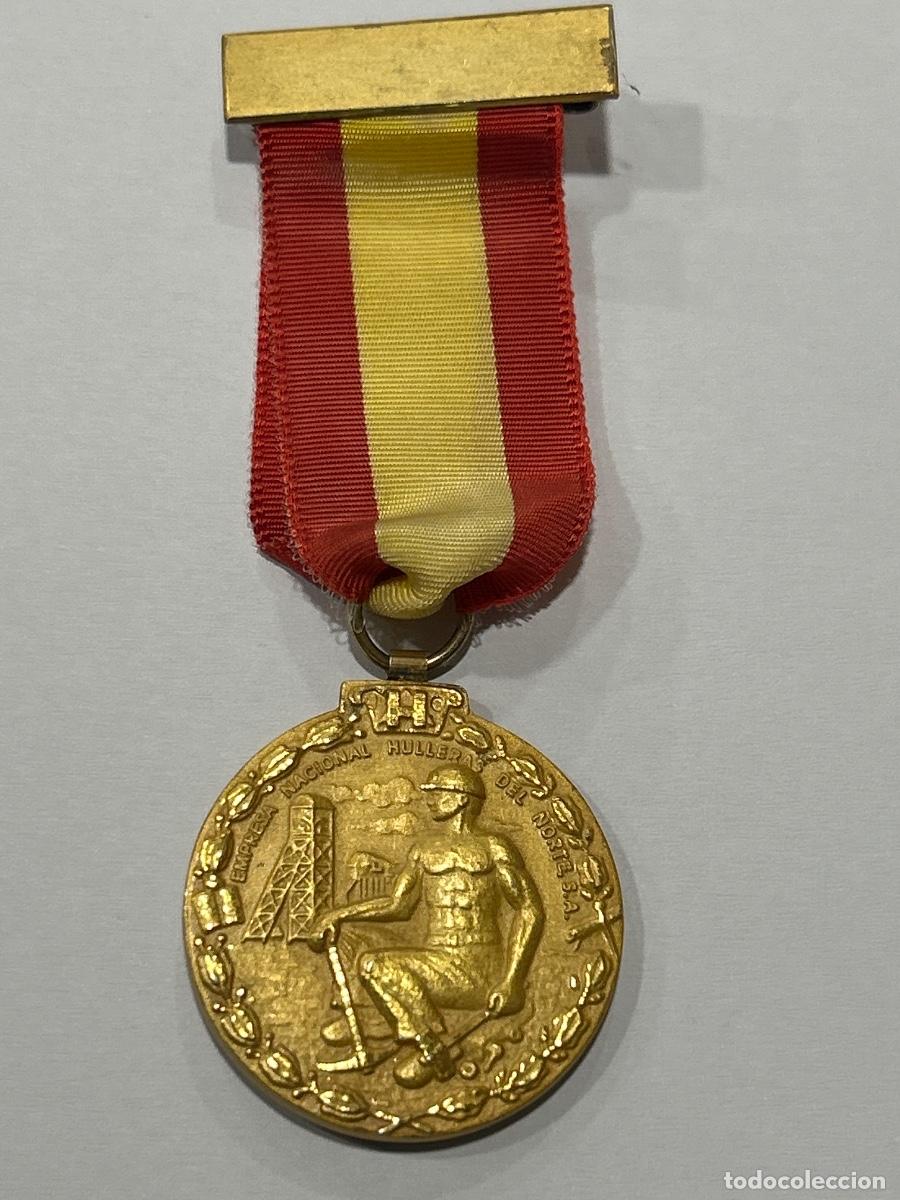Medallas tem&aacute;ticas: Medalla al hombre de la mina - Foto 1