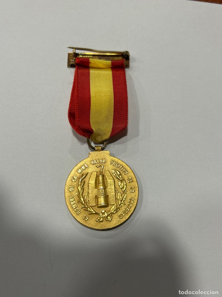 Medallas tem&aacute;ticas: Medalla al hombre de la mina - Foto 2