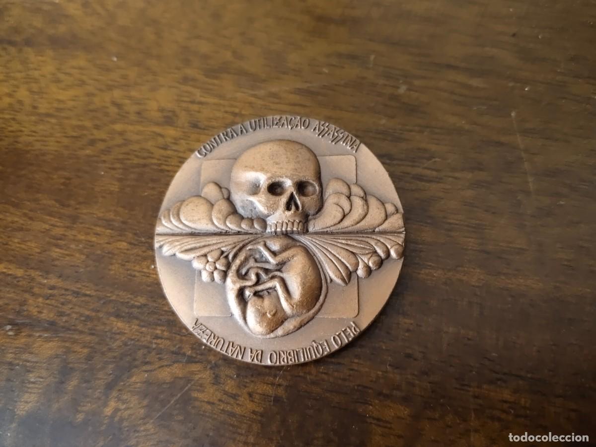 M&eacute;dailles th&eacute;matiques: Medalla Calavera. Defensa de los Recursos Naturales. Numerada. Portugal.