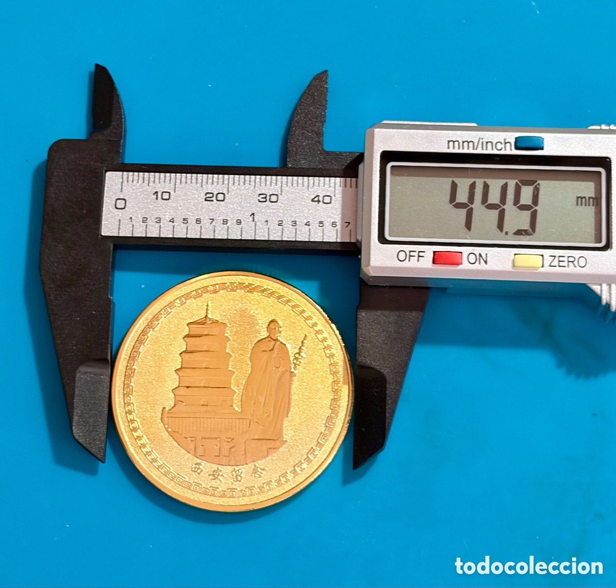 Medallas tem&aacute;ticas: Colecci&oacute;n. Pieza moneda Beijing China - Foto 4