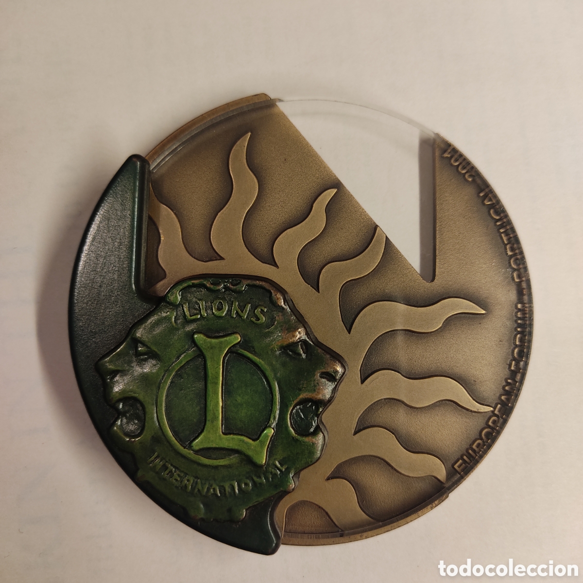 Medallas tem&aacute;ticas: Medalla Lions Club Forum - Bronce y Acr&iacute;lico 335g - Portugal 2001