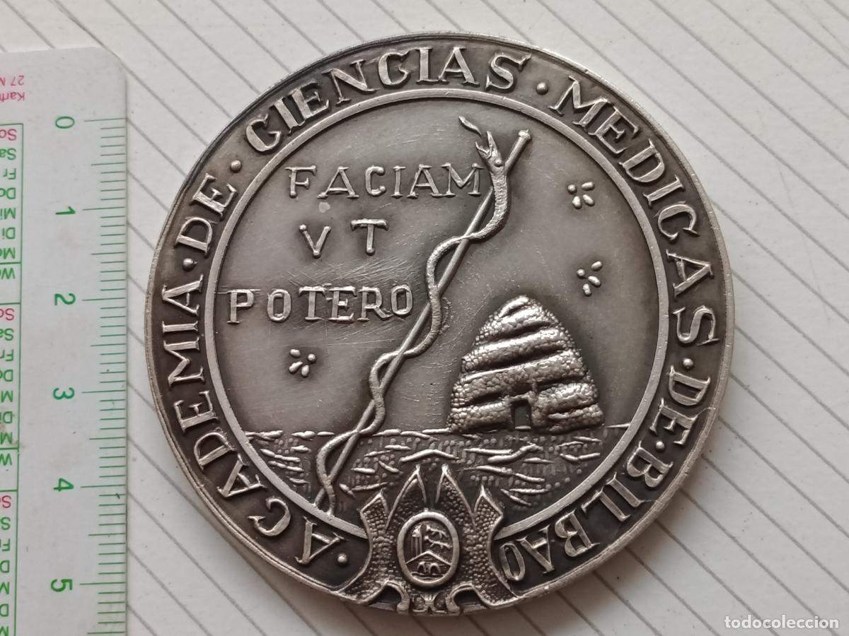 Medallas tem&aacute;ticas: MEDALLA, MEDALLON ACADEMIA DE CIENCIAS MEDICAS DE BILBAO. A&Ntilde;O 1976 EXPOSICION FILATELICA