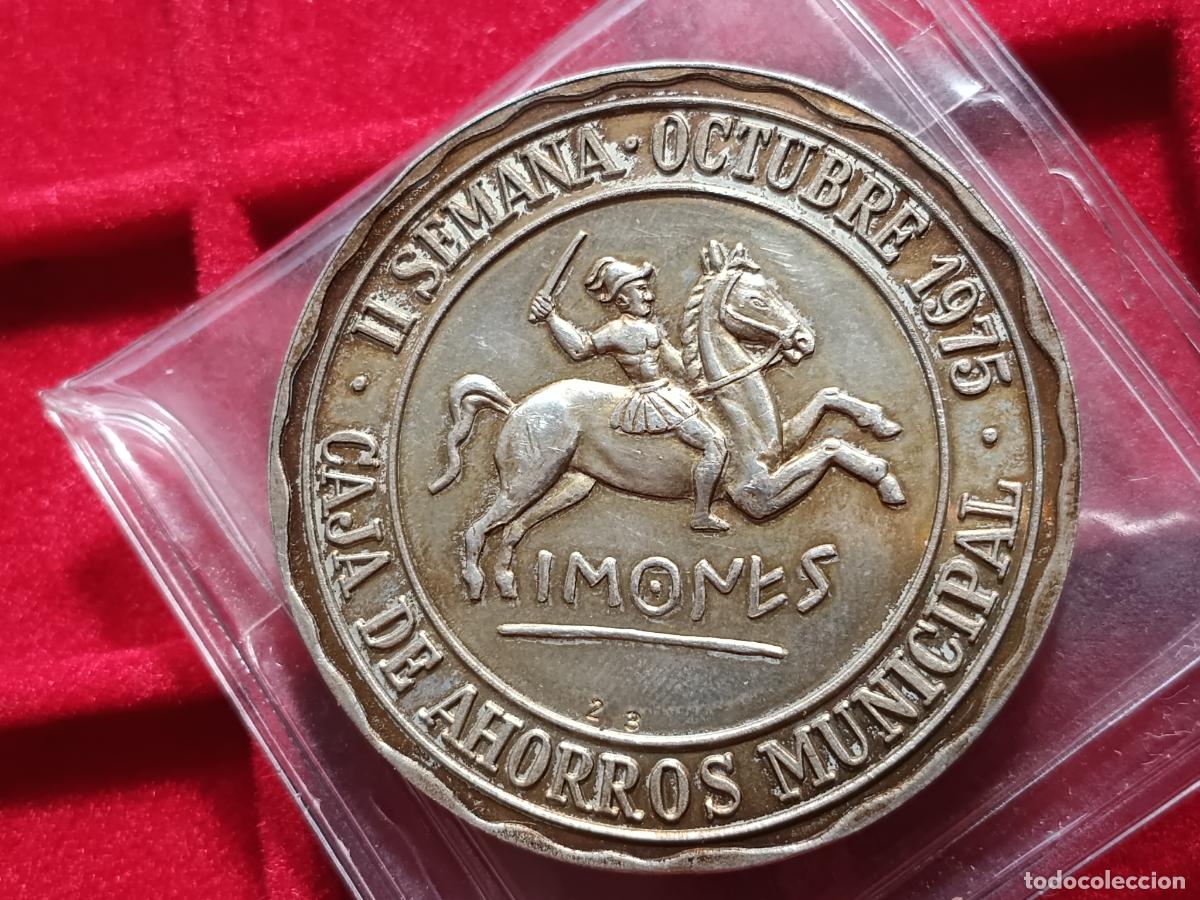 Medallas tem&aacute;ticas: MEDALLA DE SAN SEBASTIAN EN PLATA DE LEY. 1975 CAJA DE AHORROS. IMONES. I SEMANA NUMISMATICA