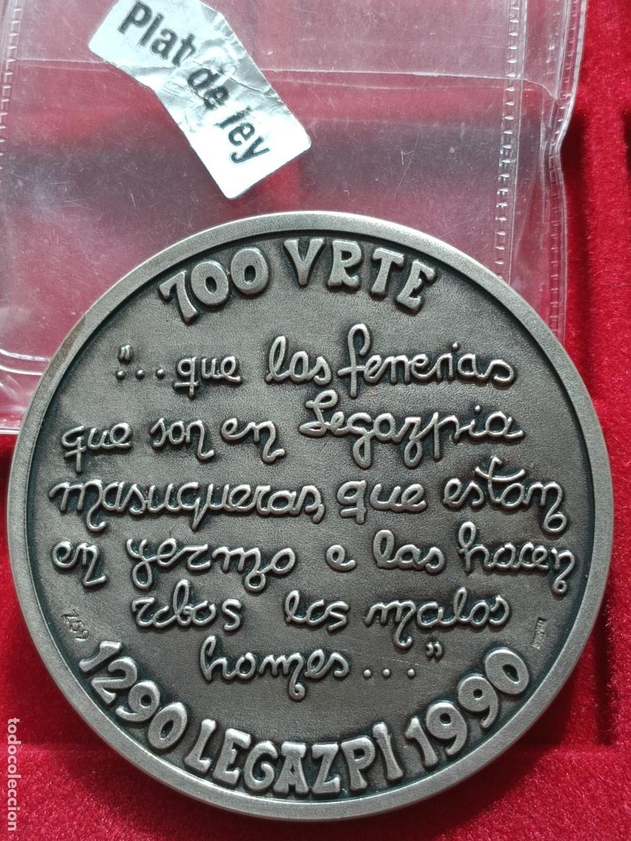 Medallas tem&aacute;ticas: MEDALLA DE PLATA 925 700 A&Ntilde;OS DE LA FUNDACION DE LEGAZPI LEGAZPIA (GUIPUZCOA). 700 URTE. 1290-1990