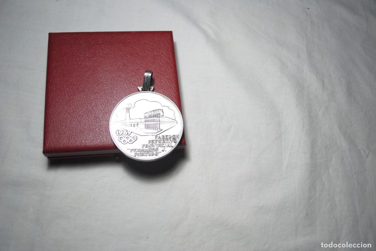 Medallas tem&aacute;ticas: CADIZ,PABELLON DEPORTIVO PROVINCIAL FERNANDO J . PORTILLO , 1969