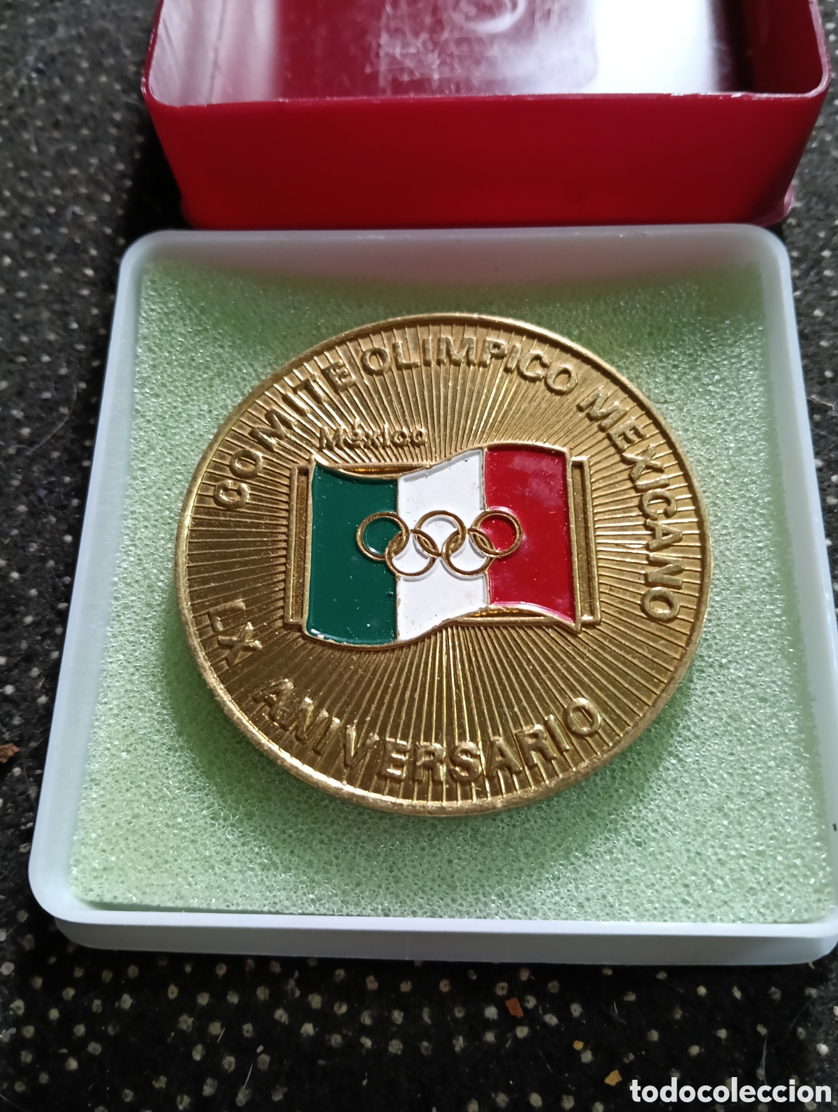Medallas tem&aacute;ticas: OLIMPIADA - MEDALLA COMITE OLIMPICO MEXICANO LX ANIVERSARIO 1924 - 1984, CON SU ESTUCHE, BUEN ESTADO