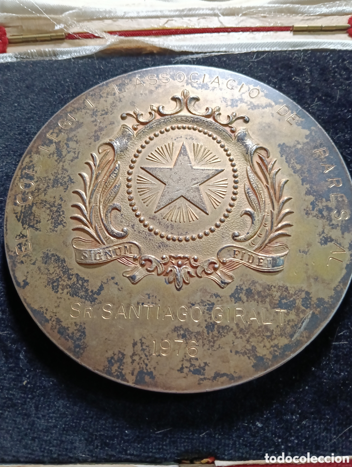 Medallas tem&aacute;ticas: Medalla Lasalle Bonanova, Barcelona. A&ntilde;o 1976 - 10 cm di&aacute;metro, el col'legi i la Associacio de pares