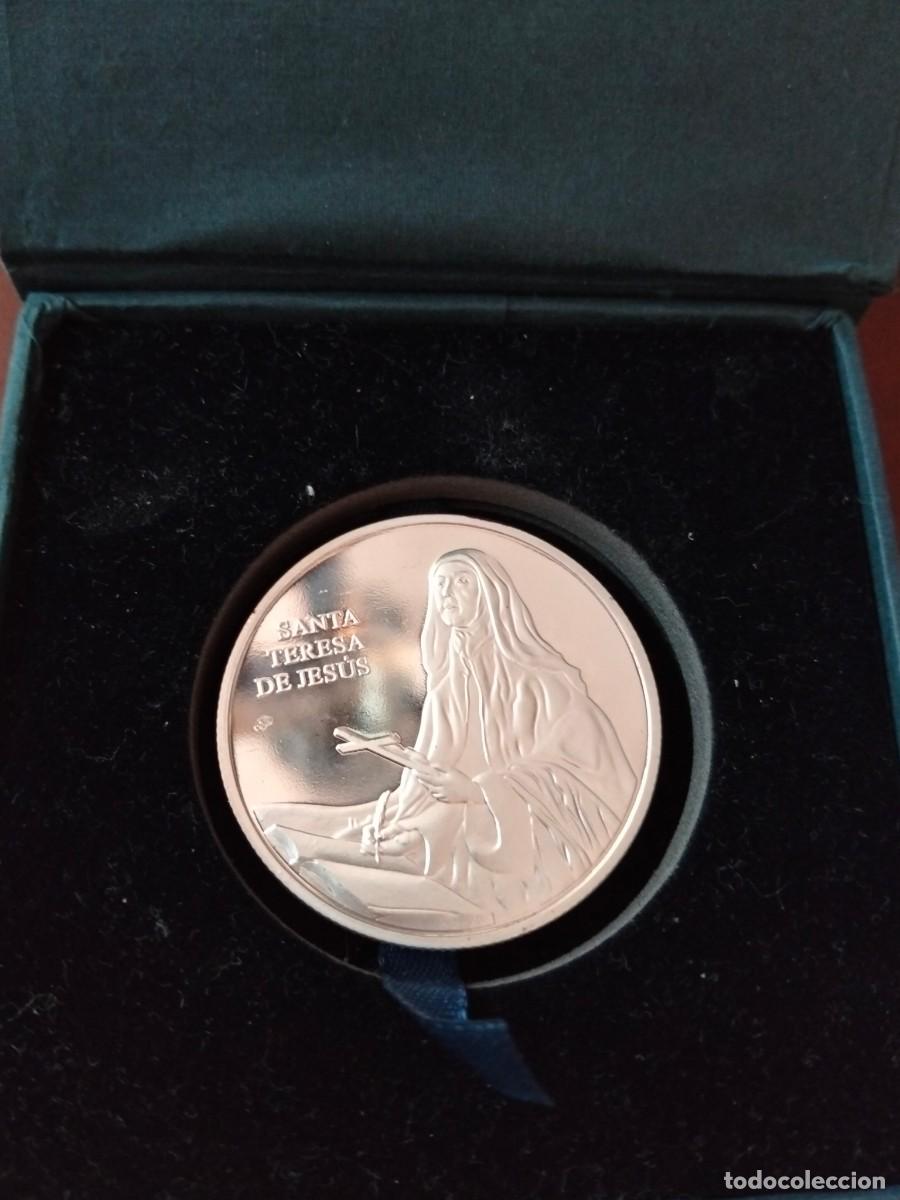 Medallas tem&aacute;ticas: Moneda conmemorativa V centenario Santa Teresa de Jes&uacute;s