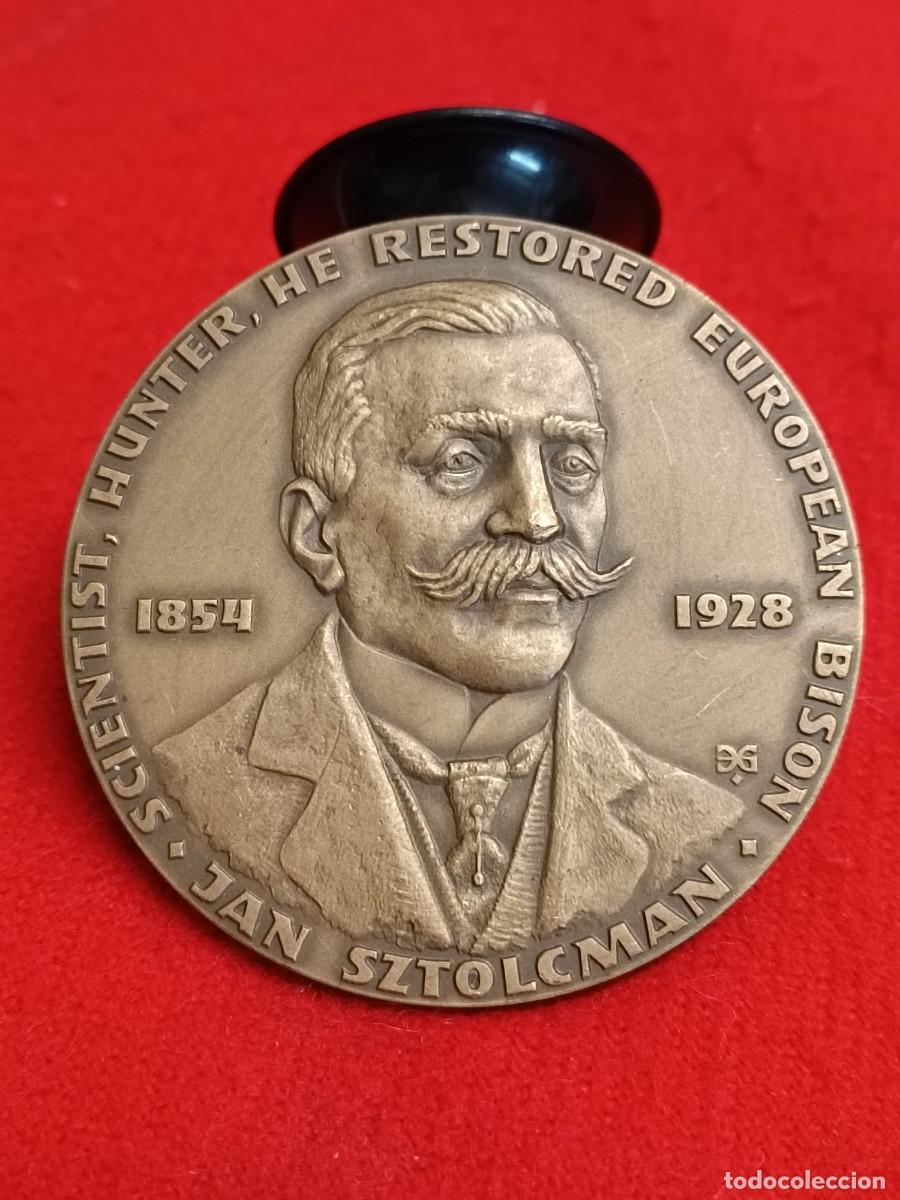 Medallas tem&aacute;ticas: Medalla de bronce de Polonia, a Jan Sztolcman, de 7 cm. diam. Firmada con anagrama, ver fotos.
