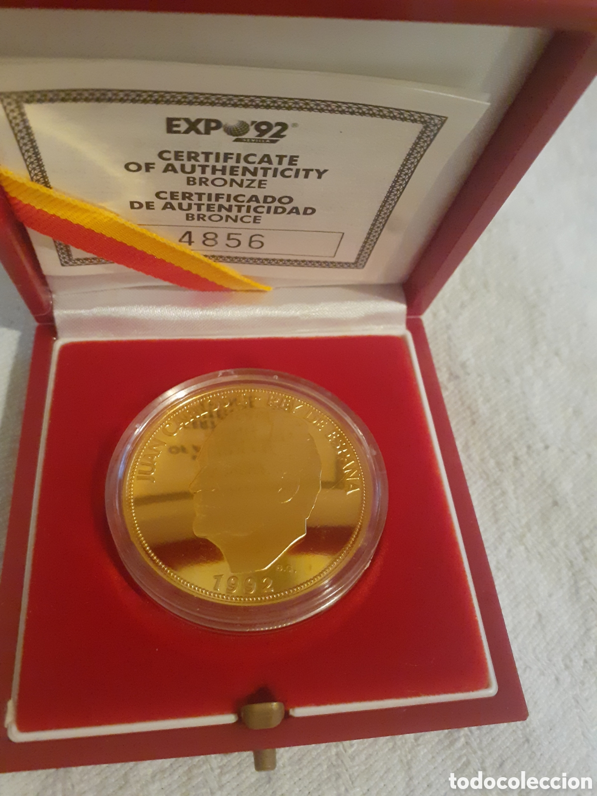 Medallas tem&aacute;ticas: MEDALLA BRONCE JUAN CARLOS EXPO 92. CON SU CAJA Y CERTIFICADO NUMERADO
