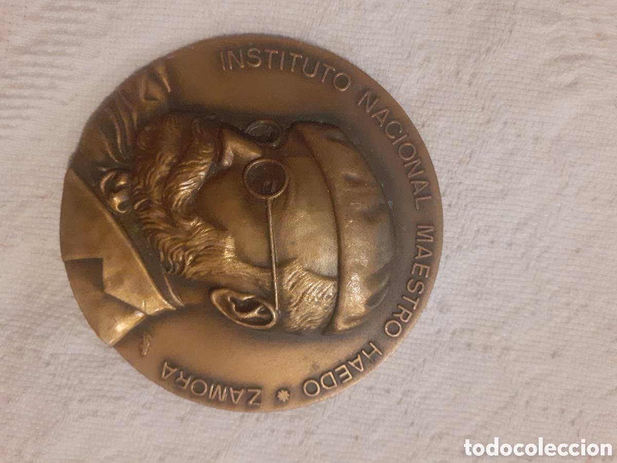 Medallas tem&aacute;ticas: GRAN MEDALLA INSTITUTO MAESTRO HAEDO. ZAMORA. 7 CM