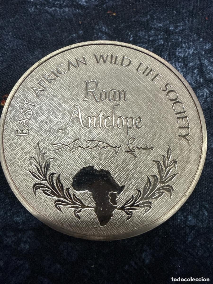 Medaglie tematiche: EAST AFRICAN WILD LIFE SOCIETY &middot; ROAN ANTELOPE &middot; SOLID BRONZE &middot; MEDALLA ART&Iacute;STICA AFRICANA