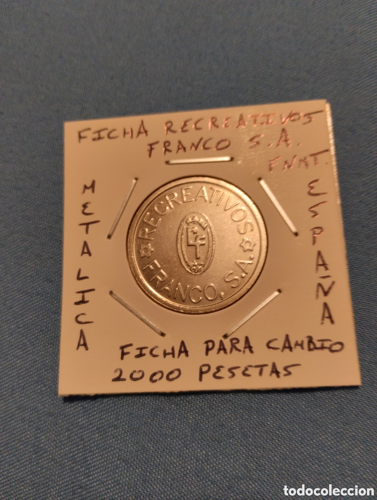 Medallas tem&aacute;ticas: Ficha recreativos Franco s.a. por valor 2000 pesetas hecha en la fnmt mbc encartonada