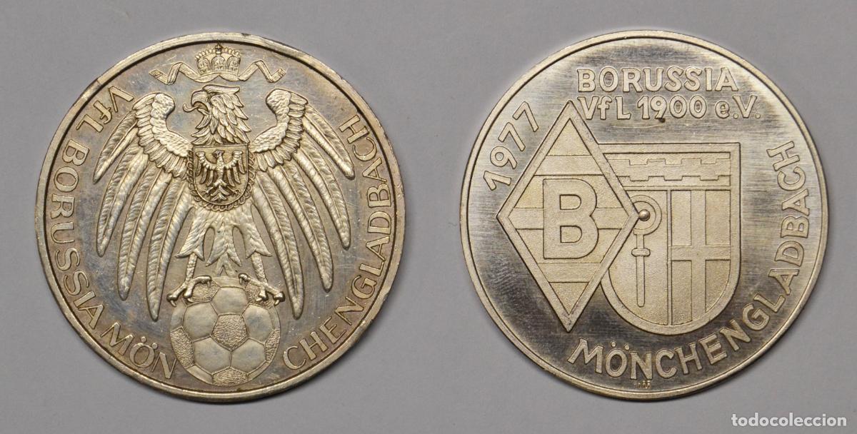 Medallas tem&aacute;ticas: LOTE DE 2 MEDALLAS ALEMANIA FUTBOL - PLATA PURA - BORUSSIA - LOTE 0355
