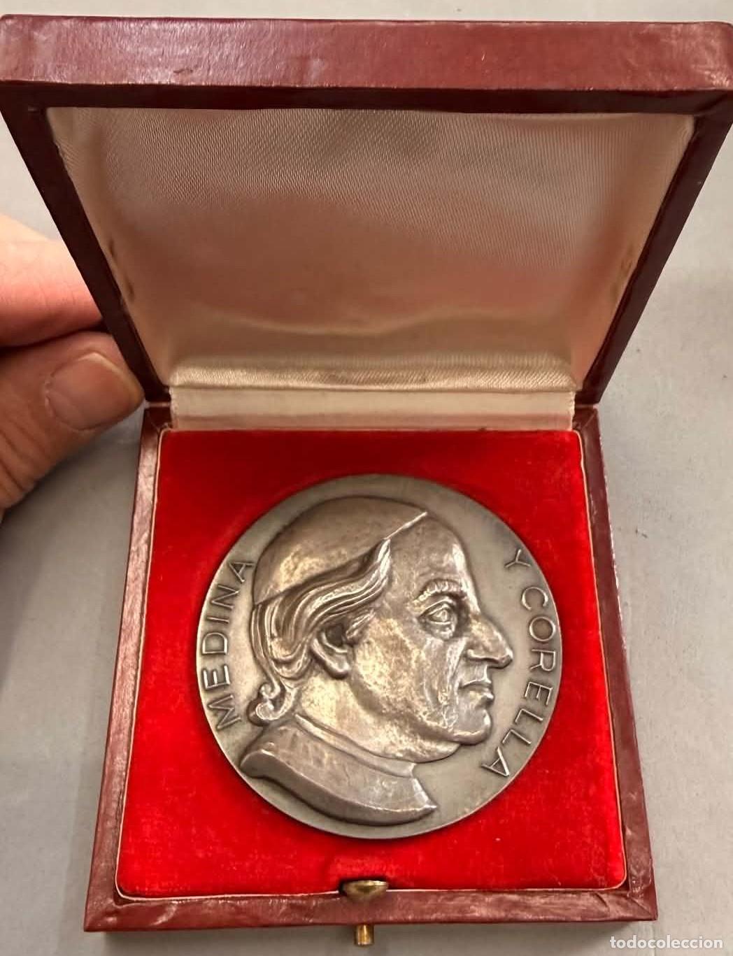 Medallas tem&aacute;ticas: MEDALLA + ESTUCHE. MEDINA Y CORELLA MEDALLA-1962