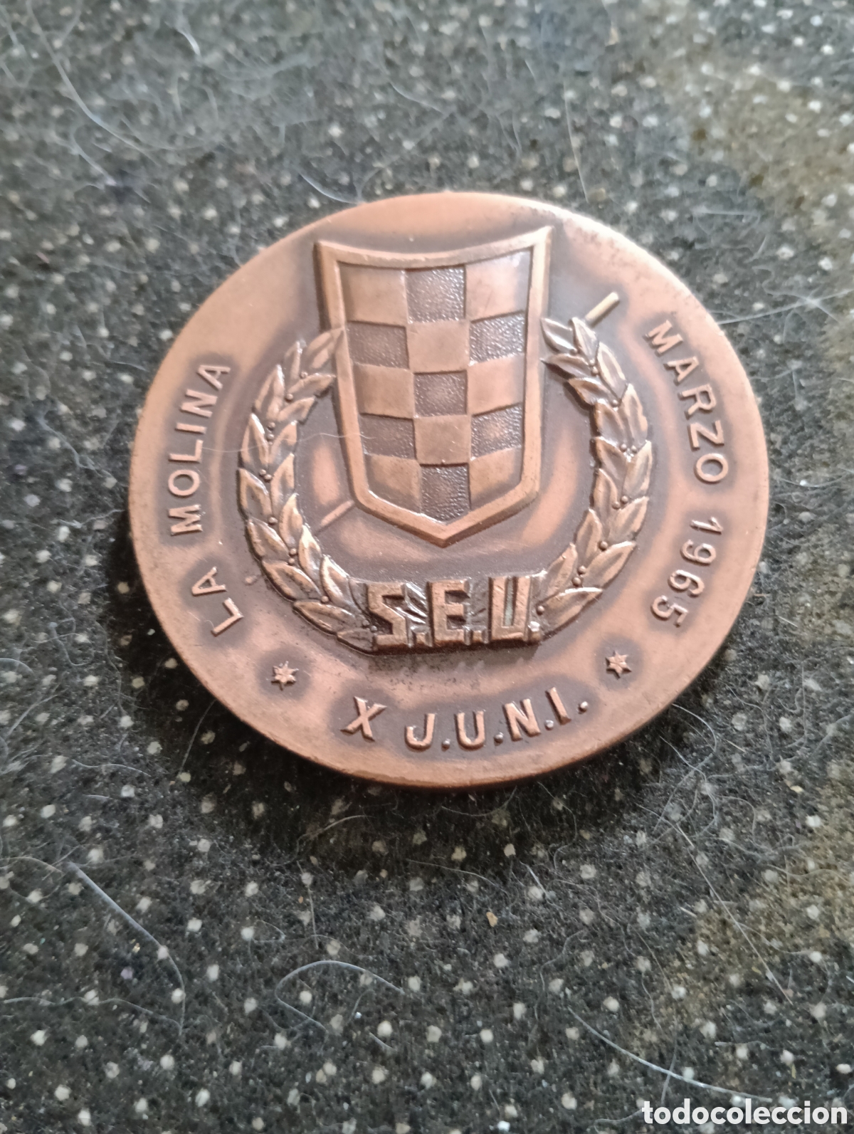 Medallas tem&aacute;ticas: ESPA&Ntilde;A MEDALLA DEL SINDICATO ESPA&Ntilde;OL UNIVERSITARIO LA MOLINA, 1965 BRONCE. Di&aacute;metro: 50 mm.