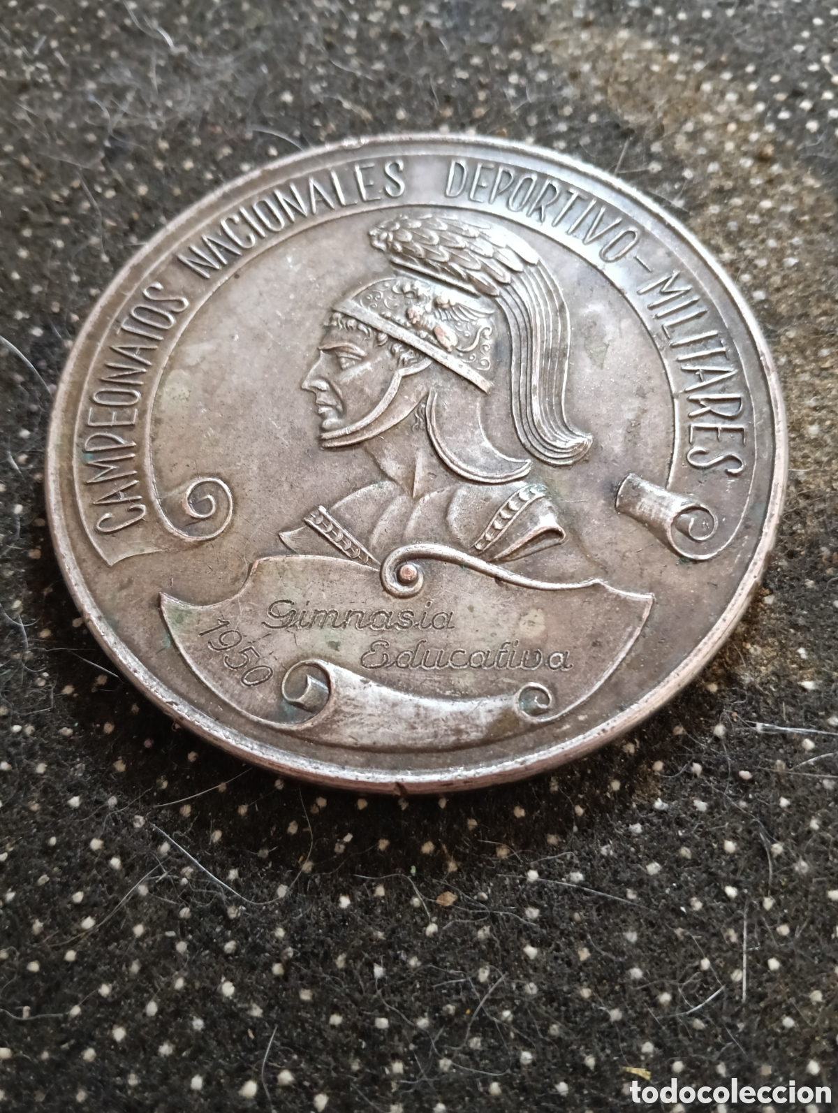 Medallas tem&aacute;ticas: Gran medalla Campeonatos nacionales deportivo Militar, 1950 Gimnasia Educativa, mide 7 cm de di&aacute;metr