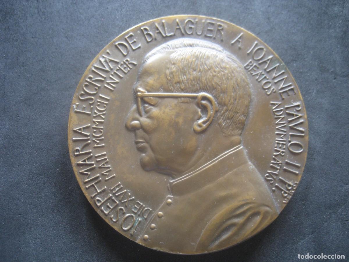 Medallas tem&aacute;ticas: MEDALLA BRONCE JOSE MARIA ESCRIVA DE BALAGUER A JUAN PABLO II 1992