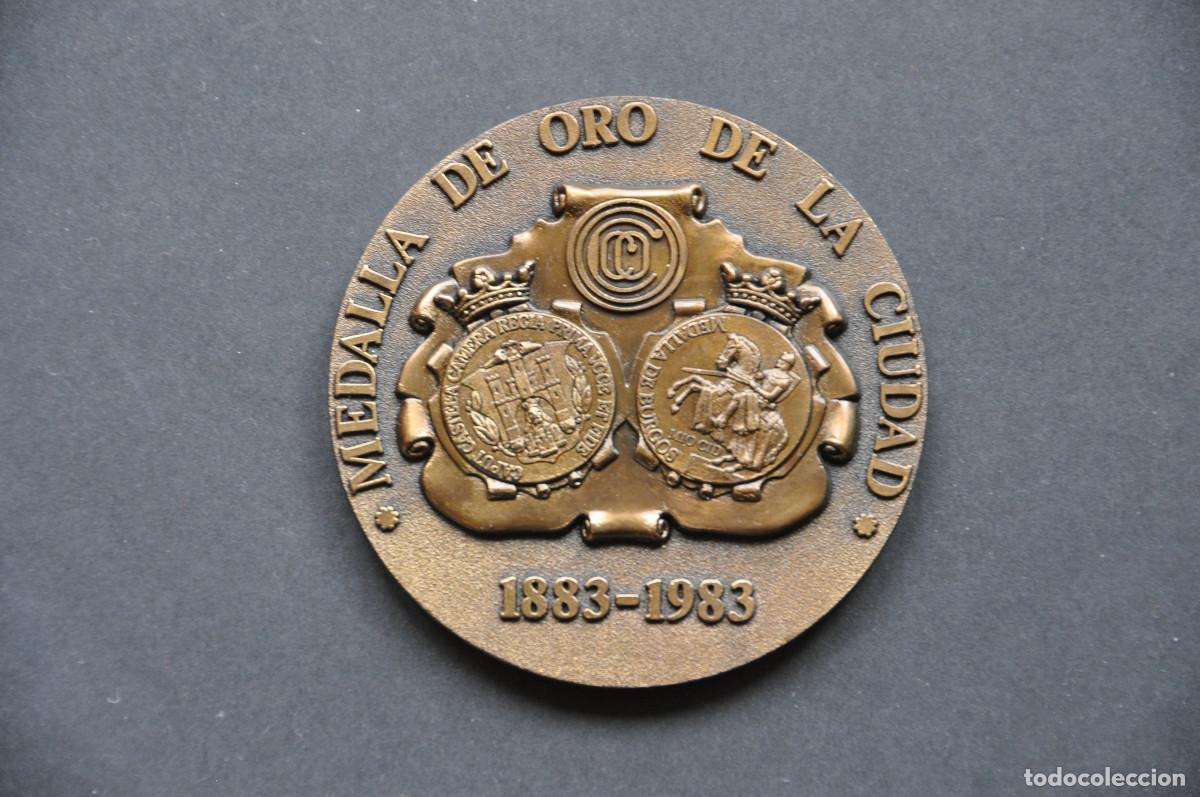 Medallas tem&aacute;ticas: CENTENARIO DEL CIRCULO CATOLICO DE OBREROS DE BURGOS (1983)