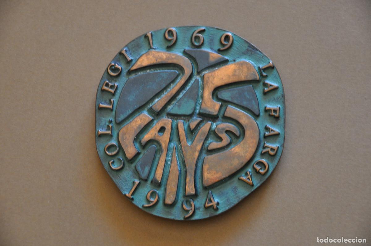Medallas tem&aacute;ticas: MEDALLA INSTITUCI&Oacute; FAMILIAR D'EDUCACI&Oacute; &rdquo;LA FARGA&rdquo; (1969-1994)