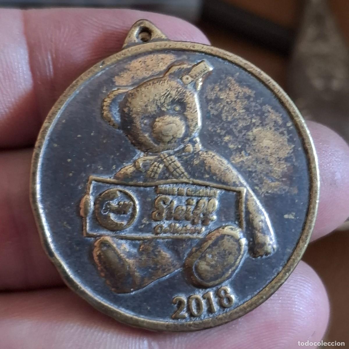 Medallas tem&aacute;ticas: moneda conmemorativa del dise&ntilde;o del famoso oso de peluche Steiff