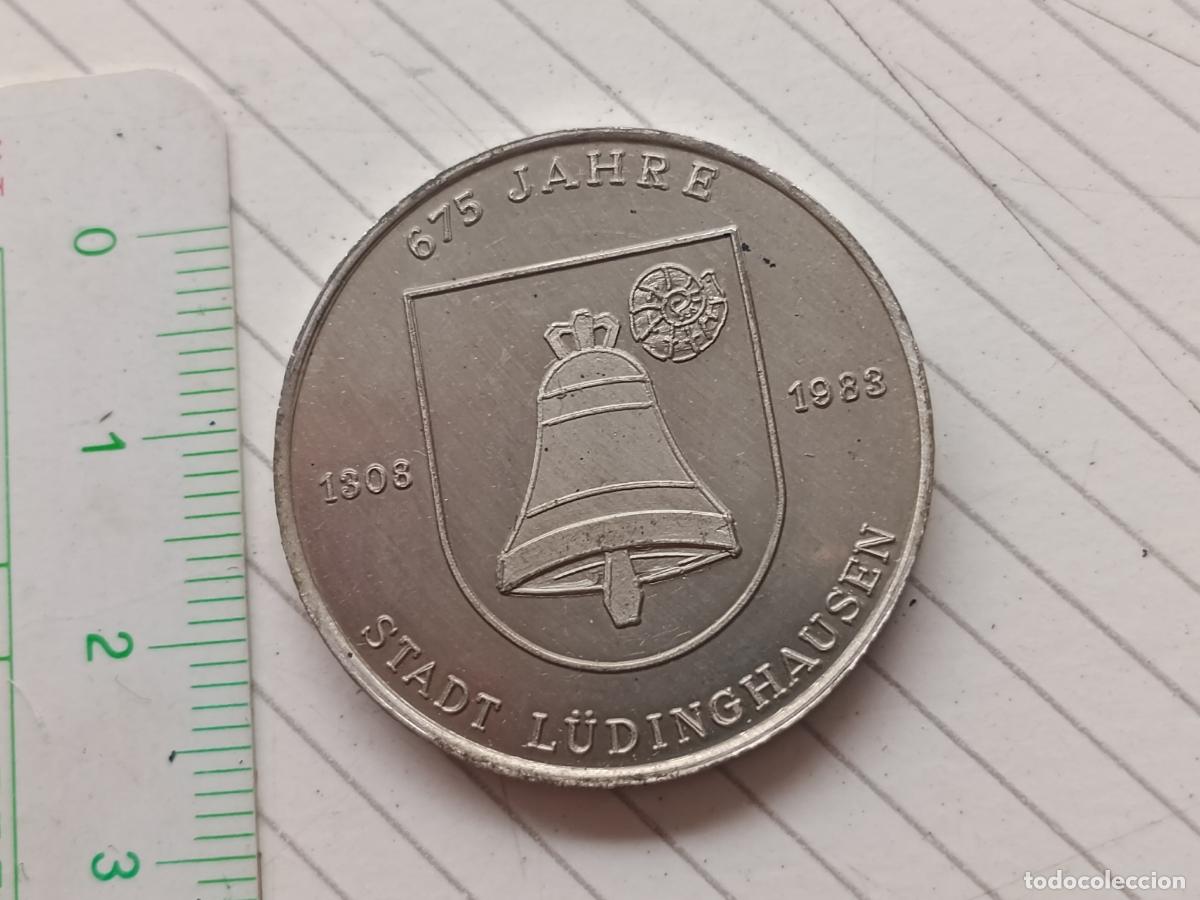 Medallas tem&aacute;ticas: L&uuml;dinghausen, Alemania. Medalla, token 1983